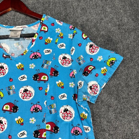 ScrubStar Scrub Top Size Small Short Sleeve Pockets V Neck Ladybug Love Bug Blue - Picture 4 of 7